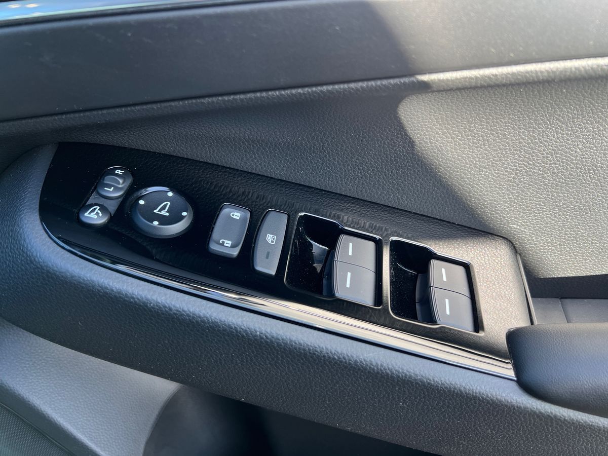 Used Honda HR-V 2023 for sale - 77042758: Photo 25