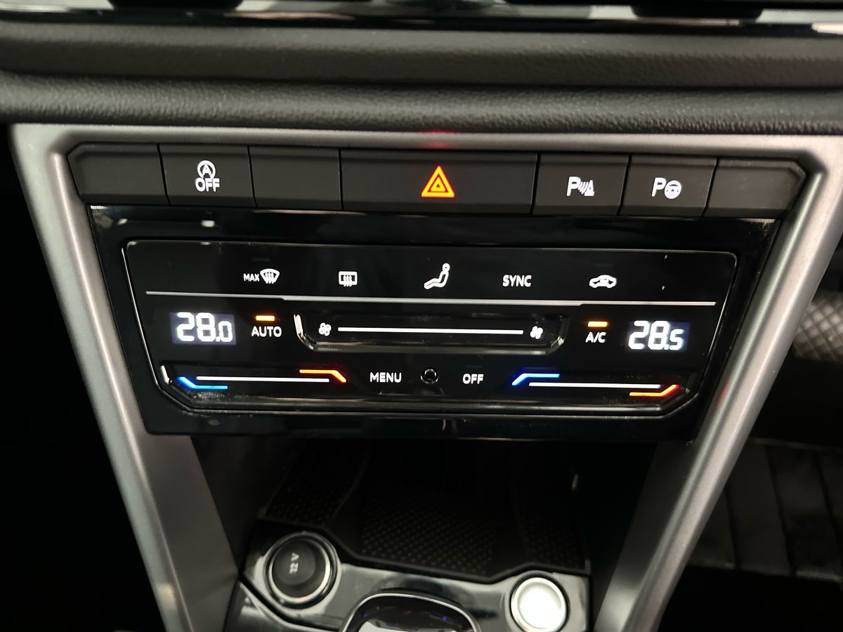 Used Volkswagen T-Roc 2025 for sale - 77934283: Photo 22