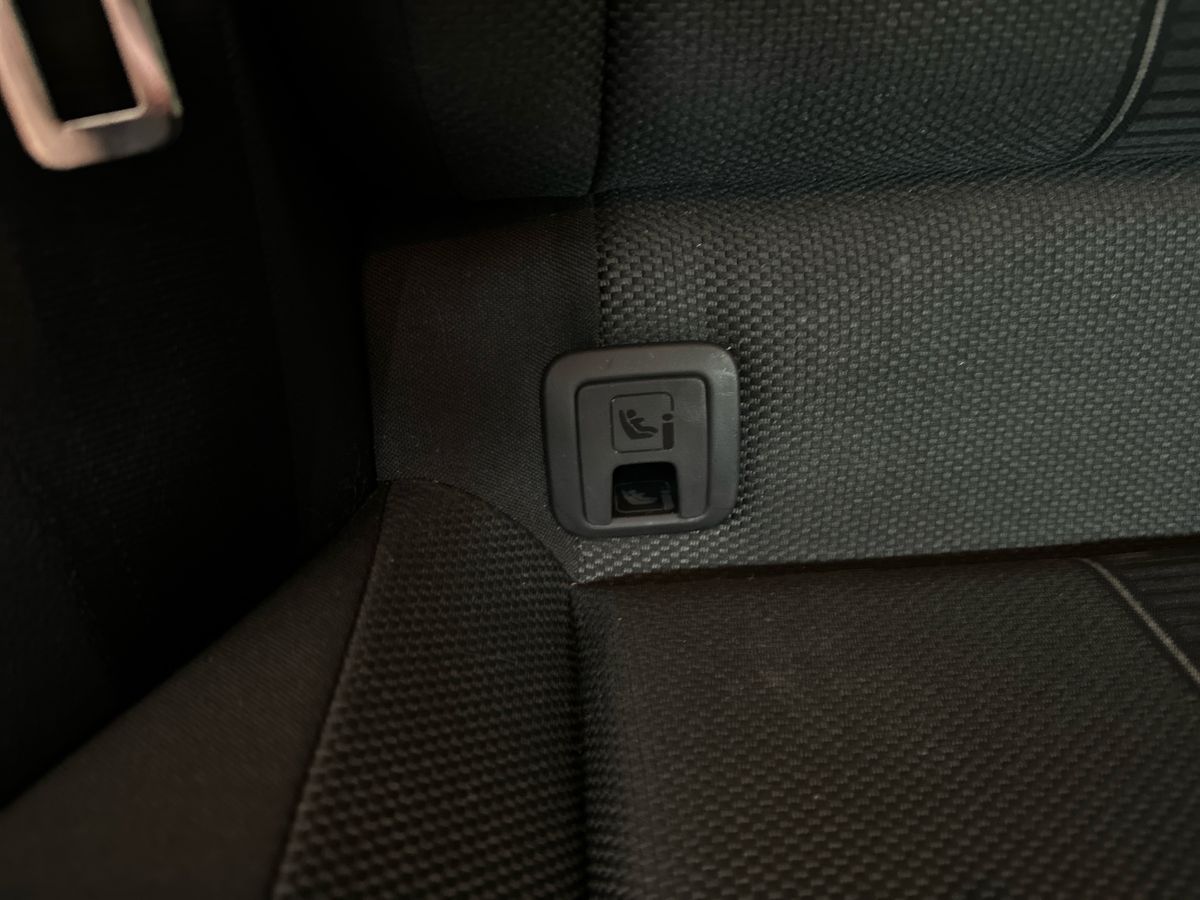 Used Volkswagen T-Roc 2025 for sale - 77934283: Photo 31