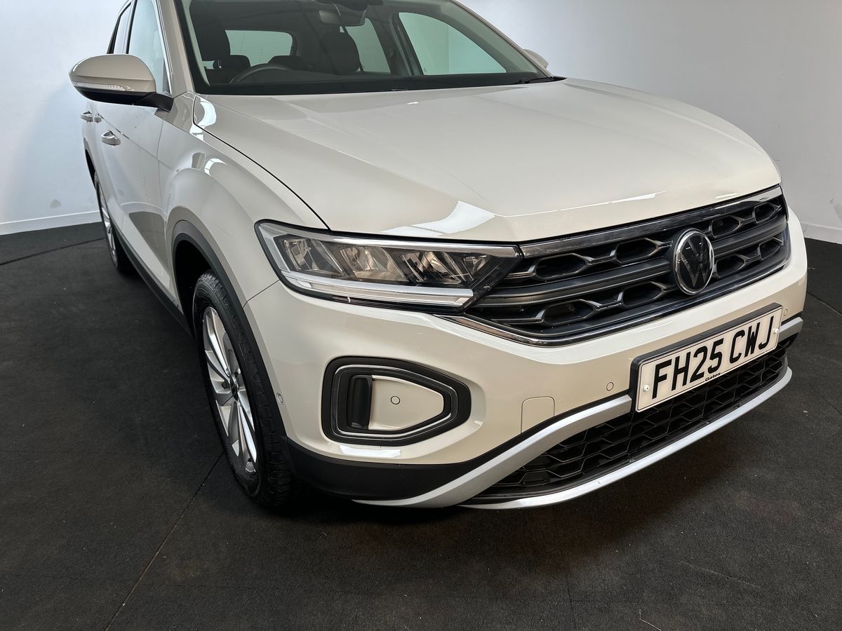 Used Volkswagen T-Roc 2025 for sale - 77934283: Photo 32