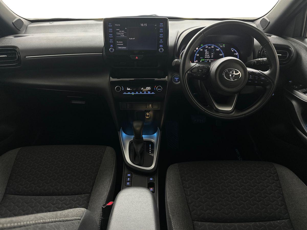 Used Toyota Yaris Cross 2021 for sale - 77673820: Photo 15