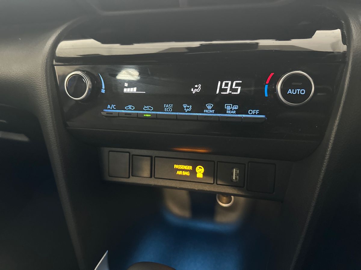 Used Toyota Yaris Cross 2021 for sale - 77673820: Photo 22