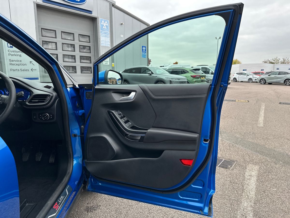 Used Ford Puma 2023 for sale - 76539903: Photo 35