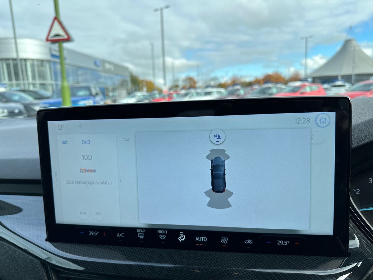 Used Ford Focus 2023 for sale - 76640190: Photo 37