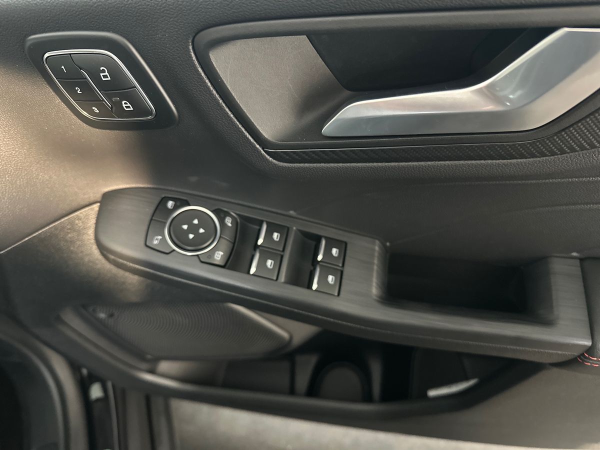 Used Ford Kuga 2025 for sale - 78172683: Photo 25