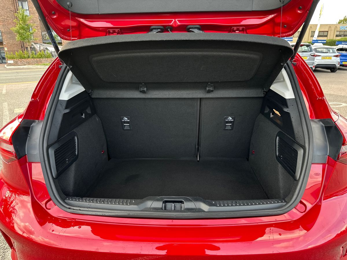 Used Ford Focus 2023 for sale - 76539938: Photo 34