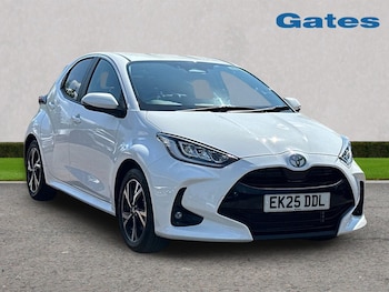 Used Toyota Yaris 2025 for sale - 79431368: Photo
