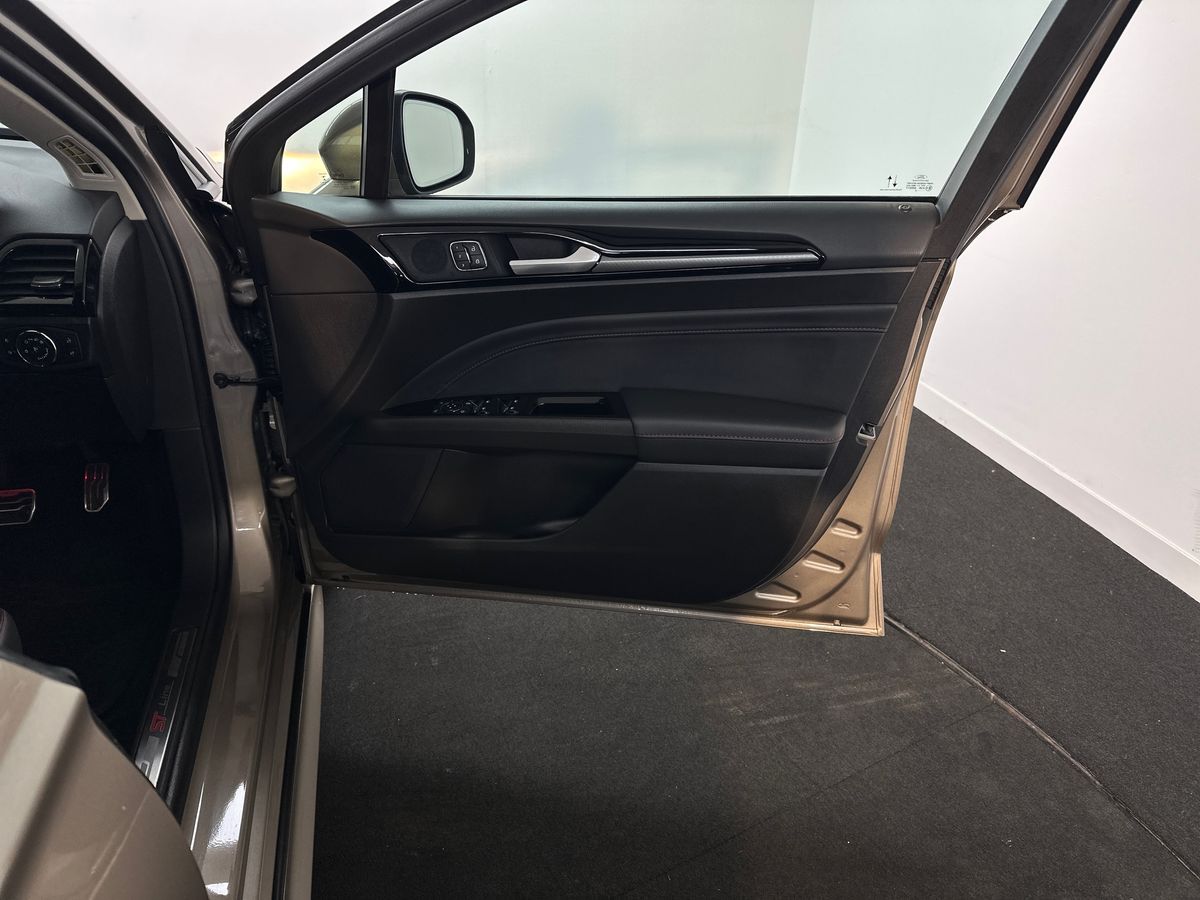 Used Ford Mondeo 2020 for sale - 76183871: Photo 35