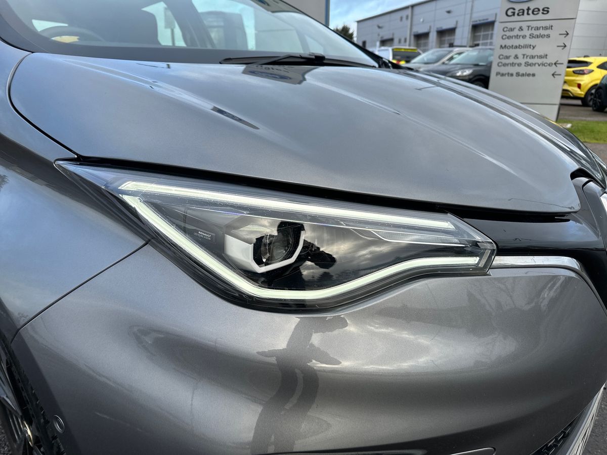 Used Renault Zoe 2022 for sale - 76847238: Photo 32