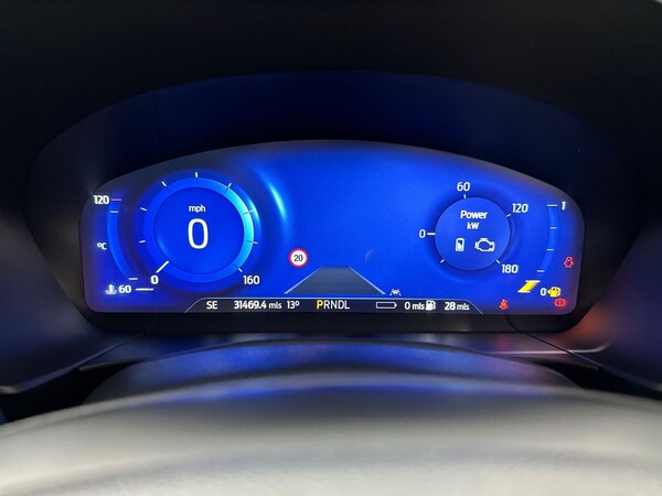Used Ford Kuga 2022 for sale - 76203630: Photo 18