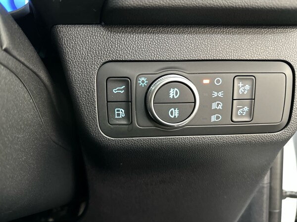 Used Ford Kuga 2022 for sale - 76203630: Photo 23