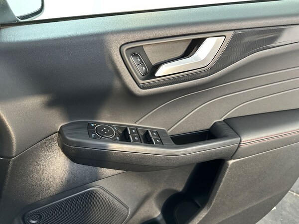 Used Ford Kuga 2022 for sale - 76203630: Photo 25