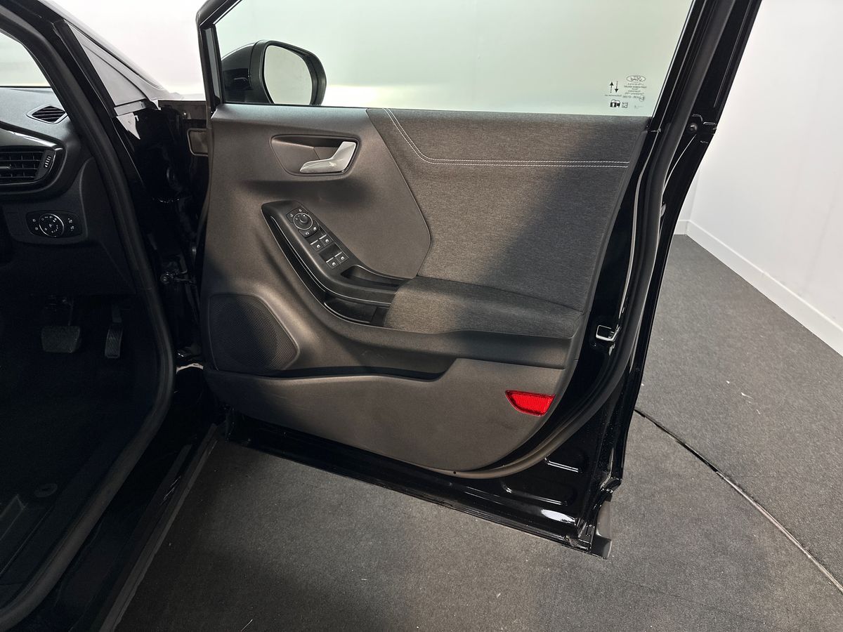 Vehicle 35