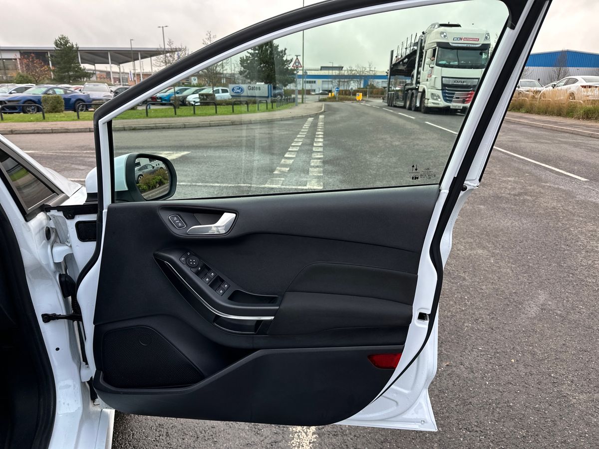 Used Ford Fiesta 2022 for sale - 76507734: Photo 35