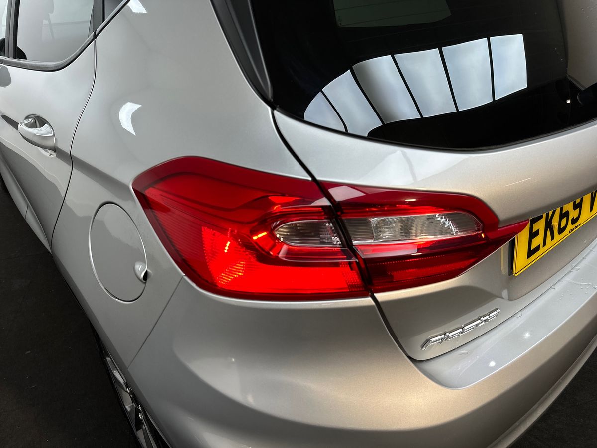 Used Ford Fiesta 2019 for sale - 78158614: Photo 33