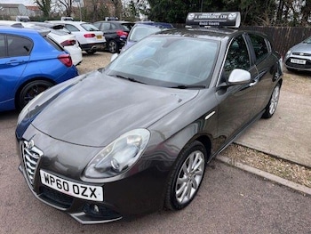 Used Alfa Romeo Giulietta 2010 for sale - 77684311: Photo