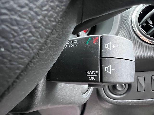 Used Dacia Sandero 2015 for sale - 76730846: Photo 18