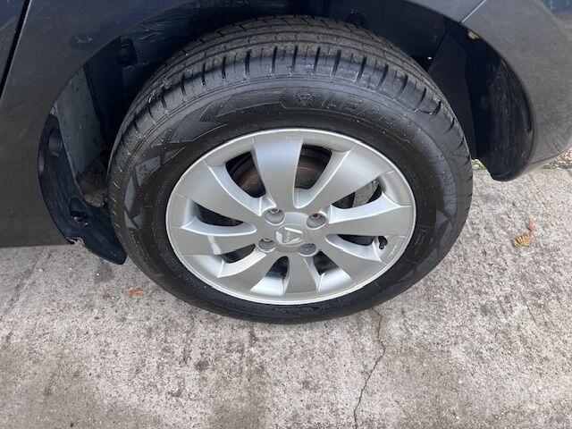 Used Dacia Sandero 2015 for sale - 76730846: Photo 24