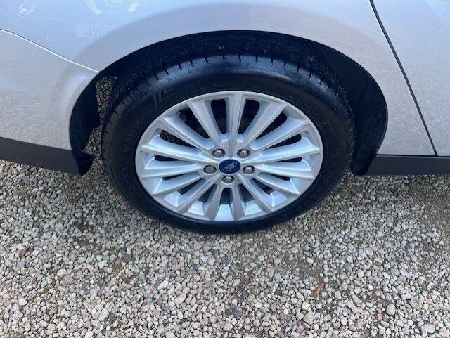 Used Ford Focus 2017 for sale - 76730866: Photo 25