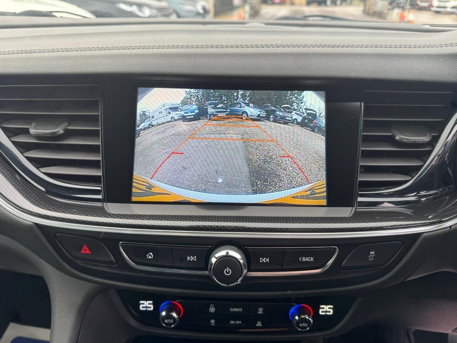 Used Vauxhall Insignia 2018 for sale - 77559411: Photo 24