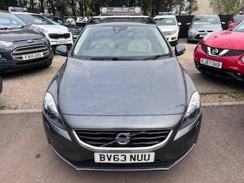 Used Volvo V40 2013 for sale - 78375121: Photo