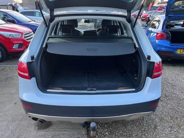 Used Audi A4 Allroad 2011 for sale - 77626019: Photo 7