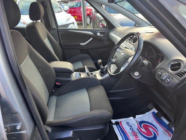 Used Ford S-Max 2010 for sale - 76730865: Photo 9