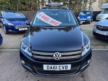 Used Volkswagen Tiguan 2011 for sale - 77559420: Photo