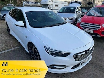 Used Vauxhall Insignia 2018 for sale - 77908680: Photo