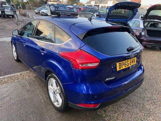 Used Ford Focus 2017 for sale - 76742954: Photo 5
