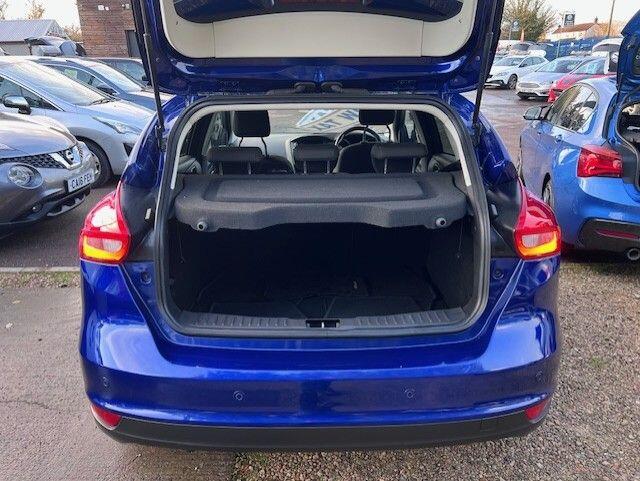 Used Ford Focus 2017 for sale - 76742954: Photo 7