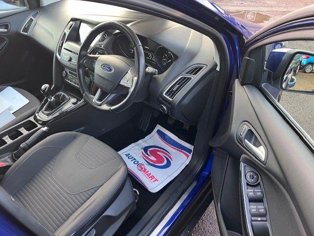 Used Ford Focus 2017 for sale - 76742954: Photo 9