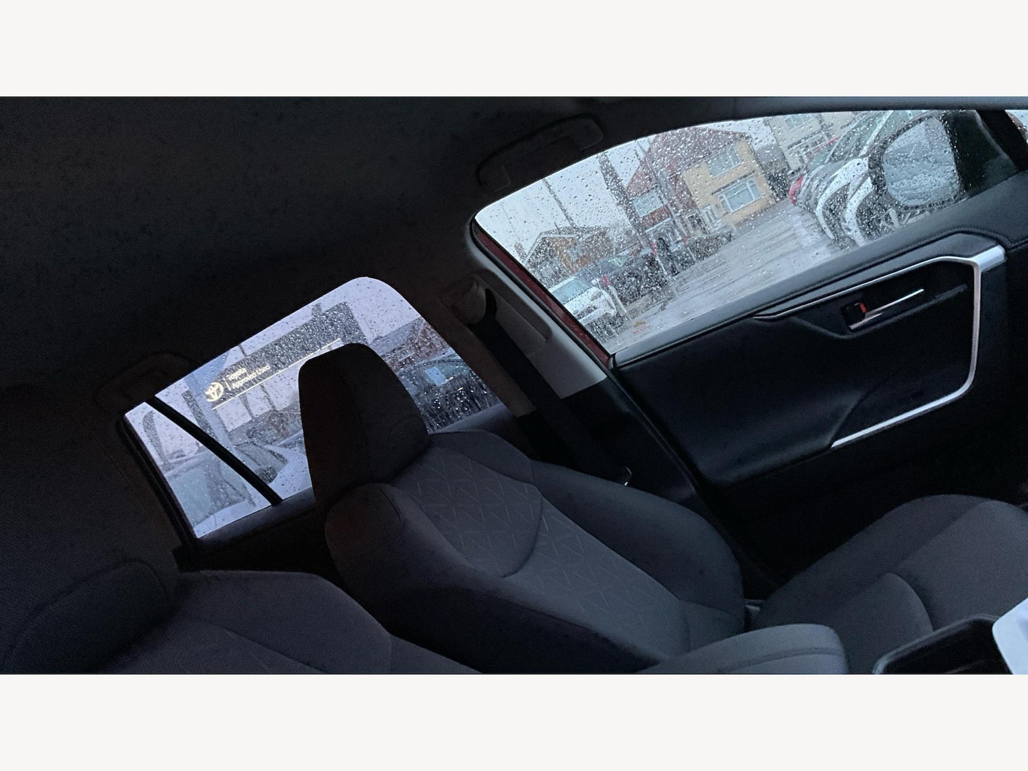 Used Toyota RAV4 2021 for sale - 77131351: Photo 24