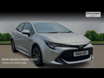 (19) - 1.8 VVT-h Design Hatchback 5dr Petrol Hybrid CVT Euro 6 (s/s) (122 ps)