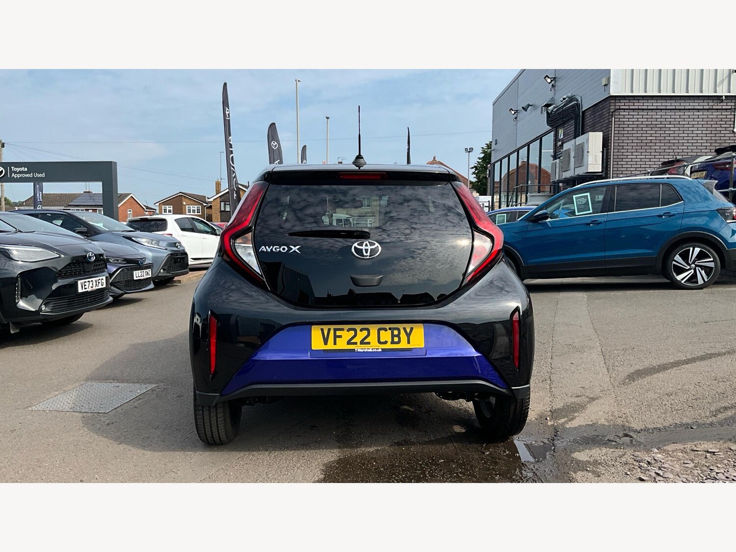 Vehicle 21