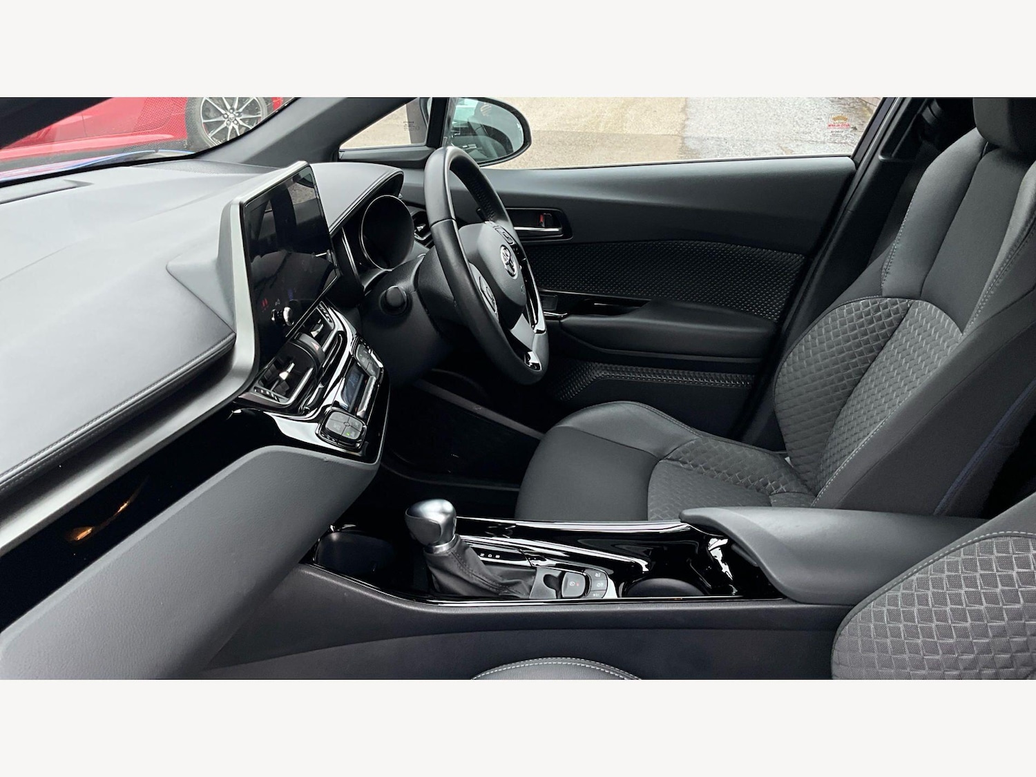 Used Toyota C-HR 2022 for sale - 78101441: Photo 12