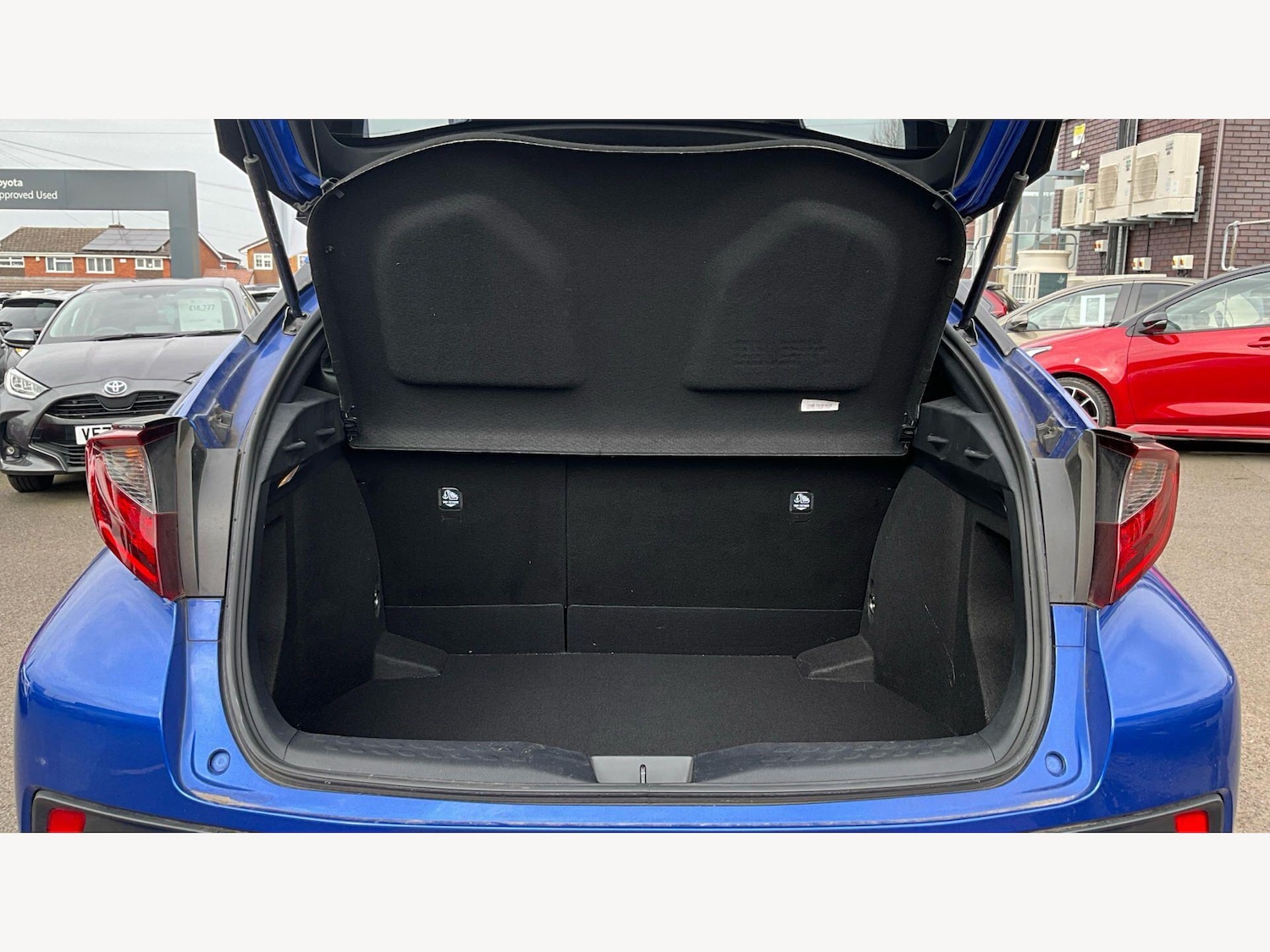 Used Toyota C-HR 2022 for sale - 78101441: Photo 16