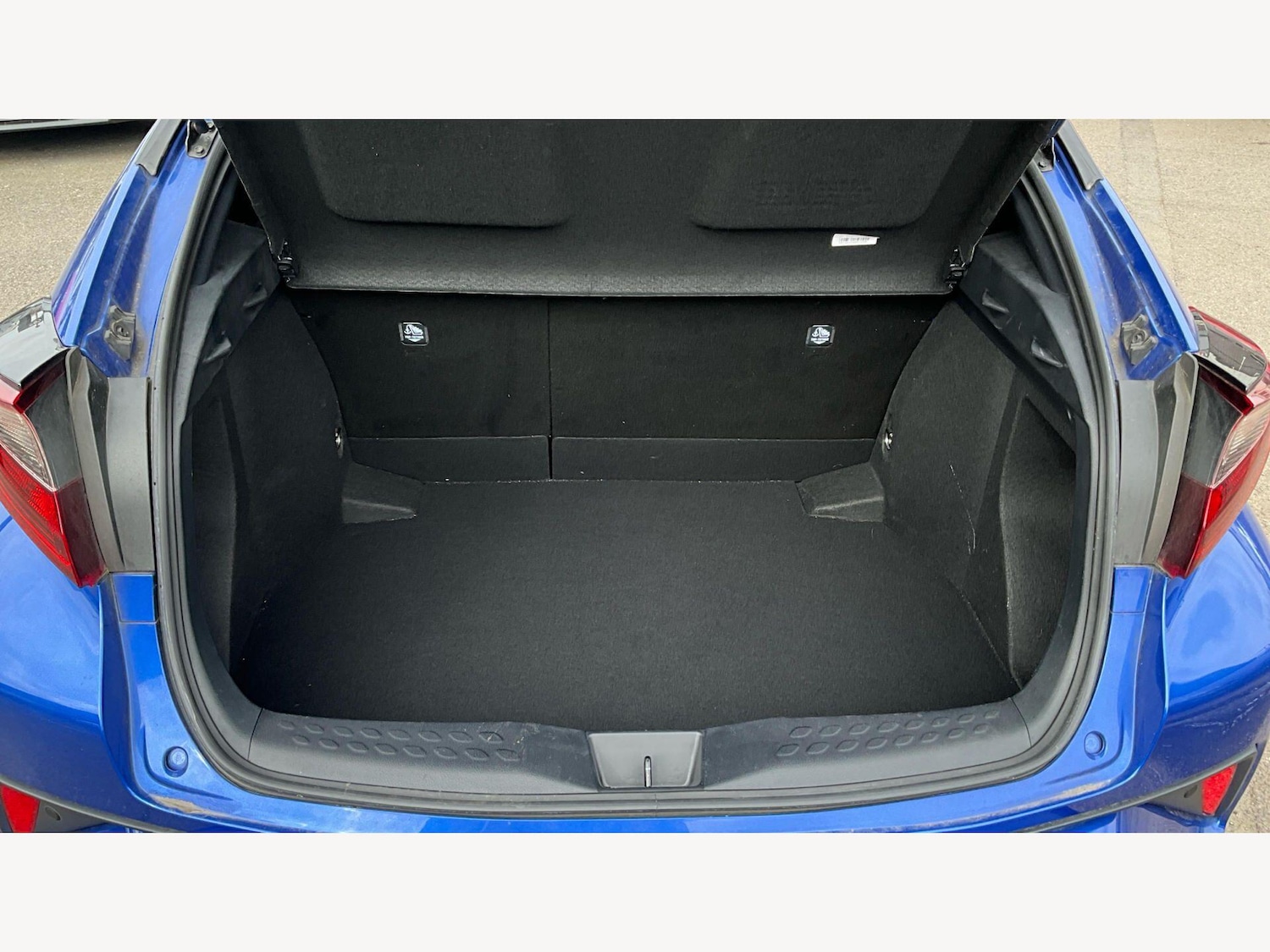 Used Toyota C-HR 2022 for sale - 78101441: Photo 23