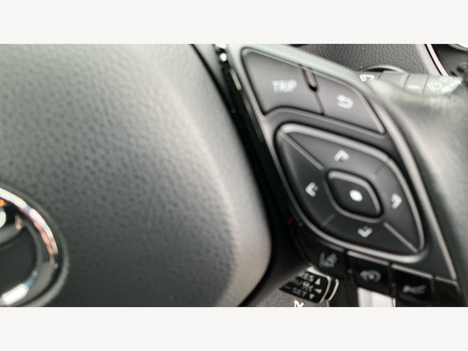 Used Toyota C-HR 2022 for sale - 78101441: Photo 41