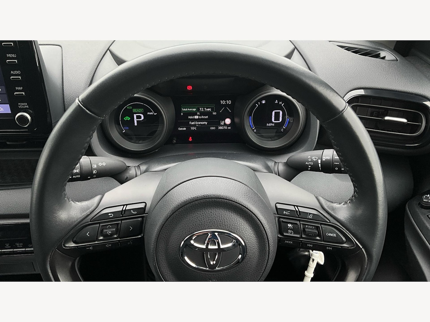 Used Toyota Yaris 2023 for sale - 76409357: Photo 11