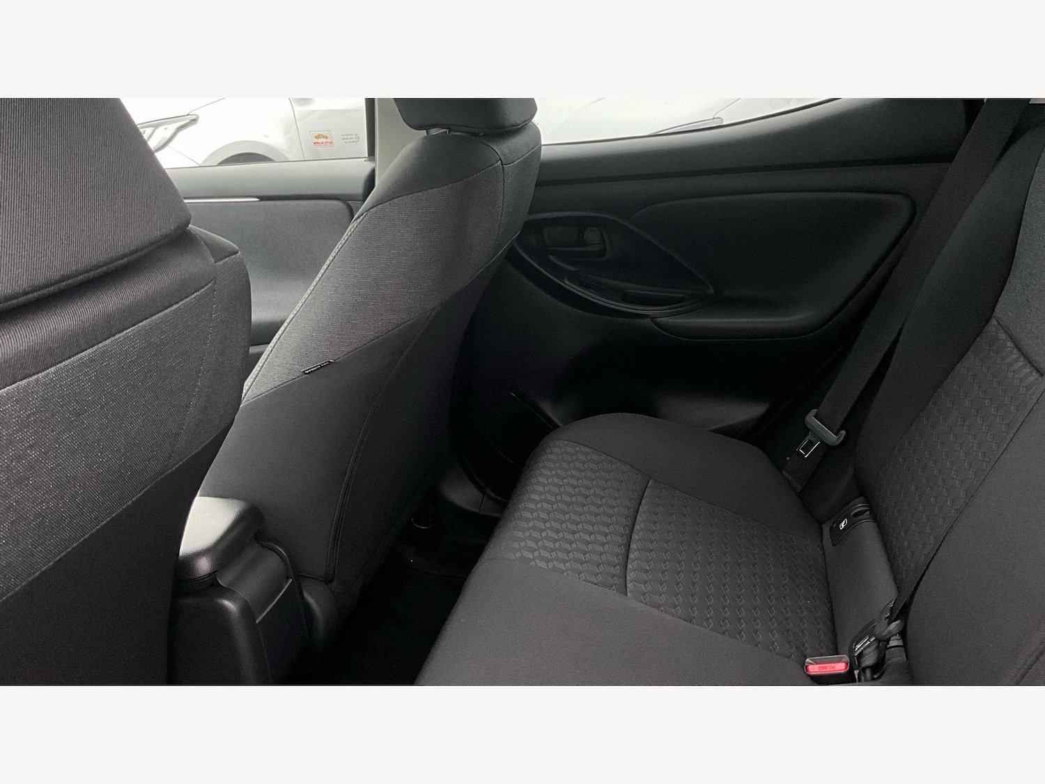 Used Toyota Yaris 2023 for sale - 76409357: Photo 15