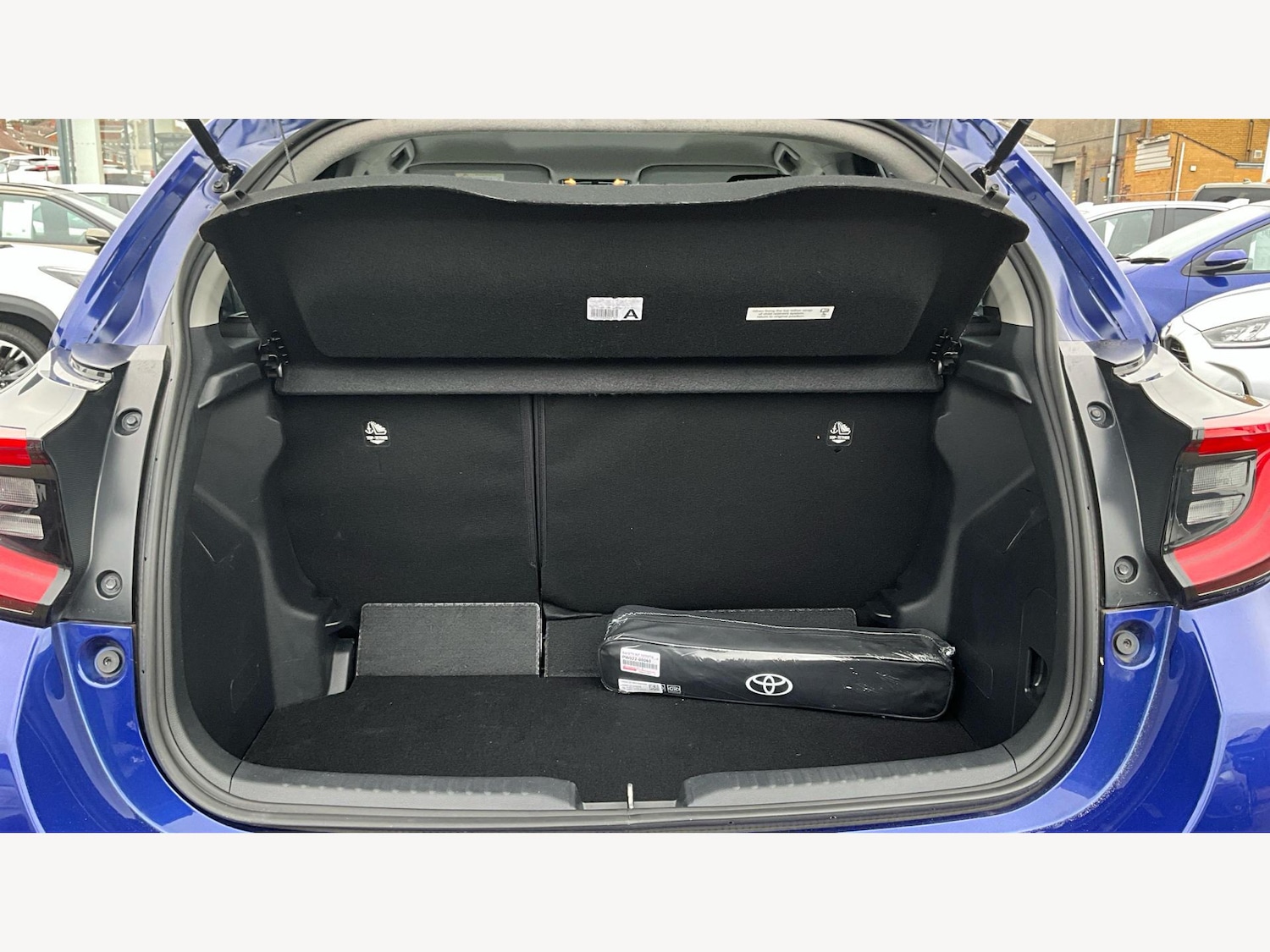 Used Toyota Yaris 2023 for sale - 76409357: Photo 16