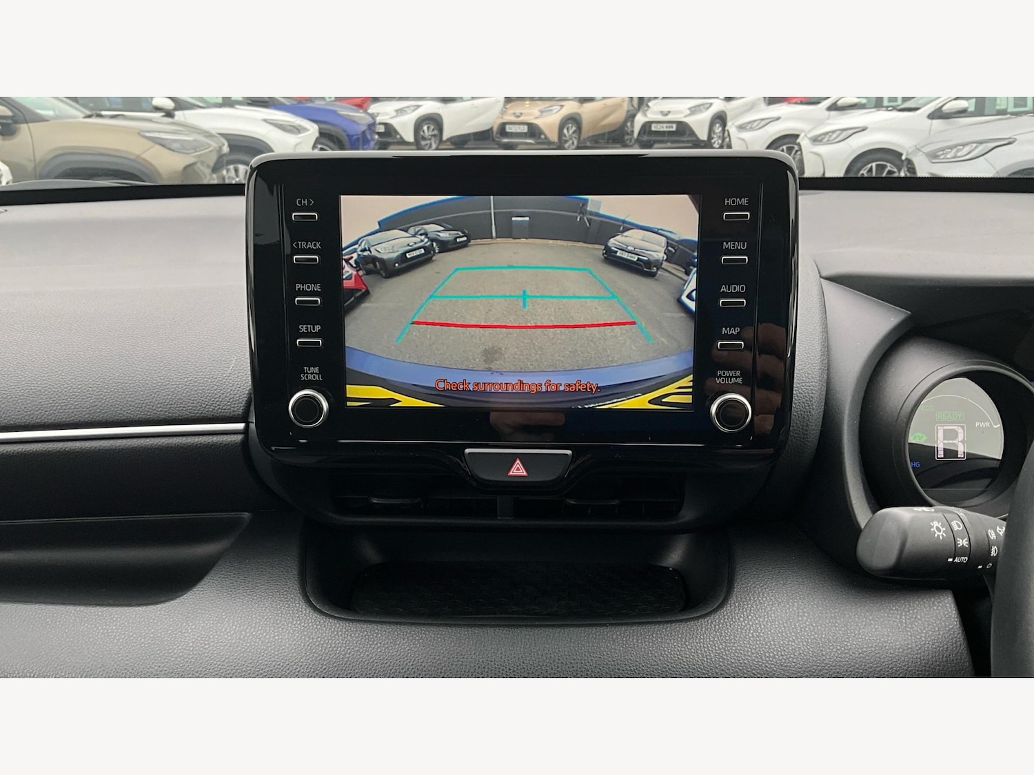 Used Toyota Yaris 2023 for sale - 76409357: Photo 33