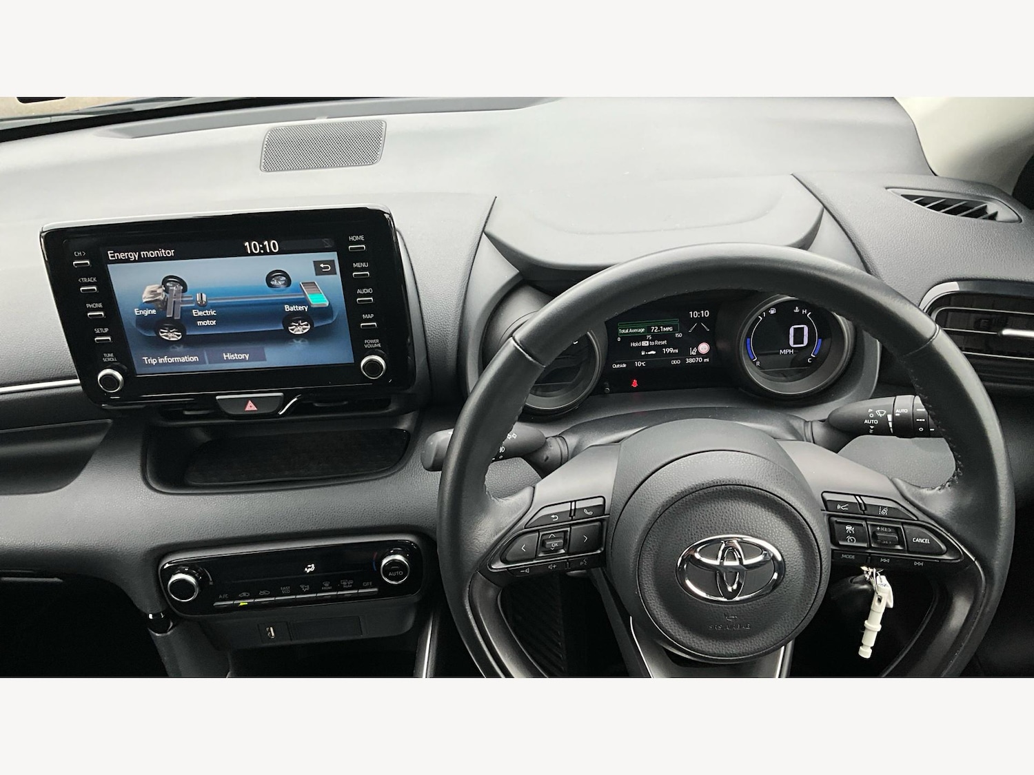 Used Toyota Yaris 2023 for sale - 76409357: Photo 7