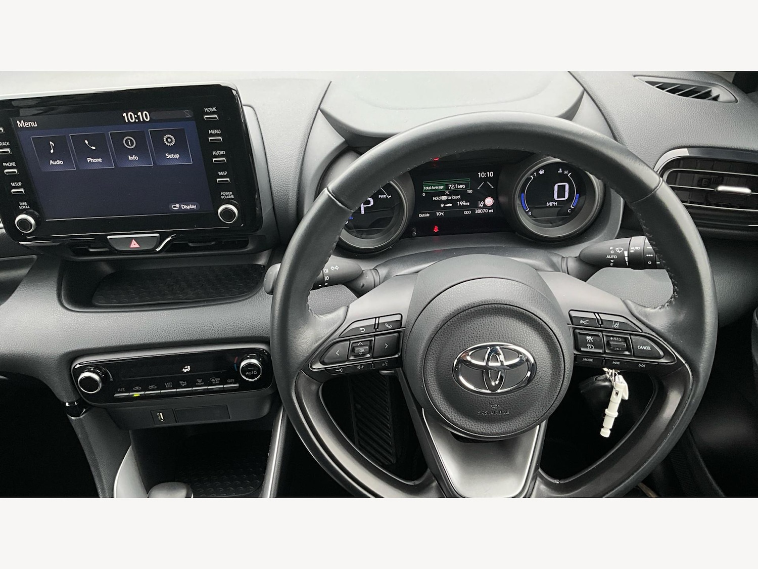 Used Toyota Yaris 2023 for sale - 76409357: Photo 8