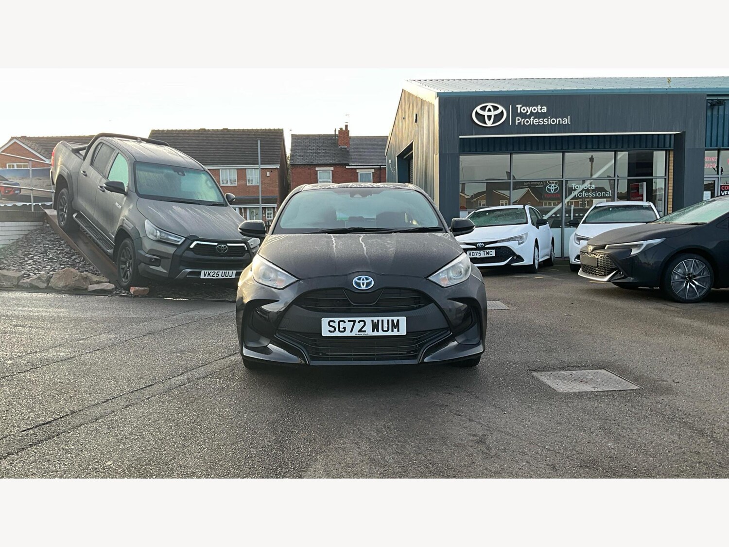 Used Toyota Yaris for sale - 76538406: Photo 17