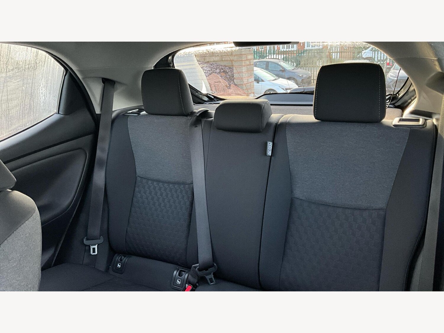 Used Toyota Yaris for sale - 76538406: Photo 26