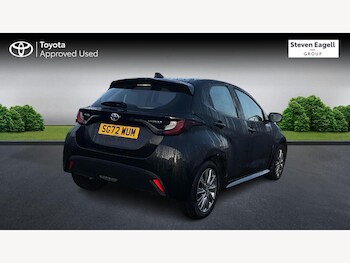 Used Toyota Yaris 2022 for sale - 76538406: Photo