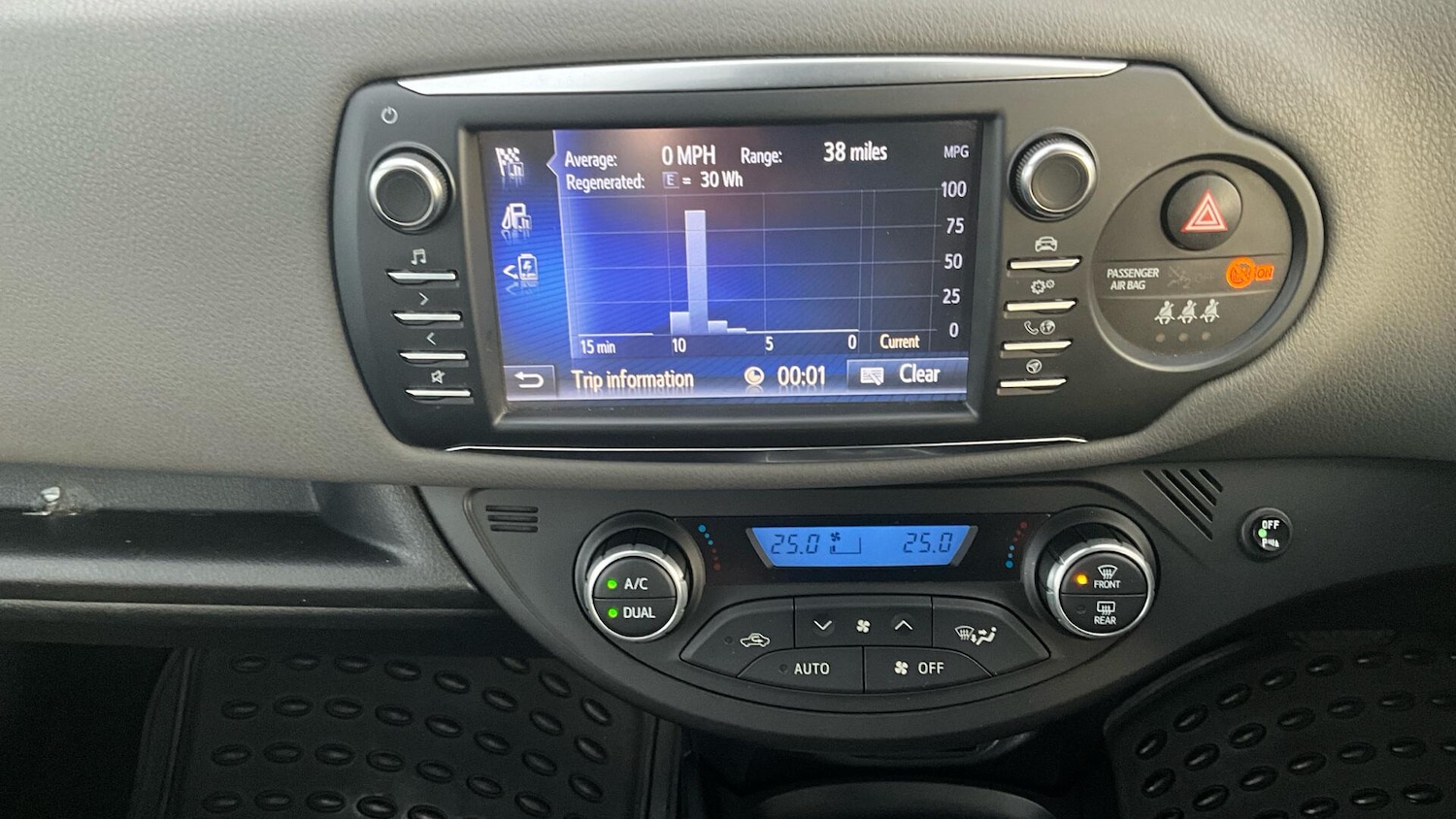 Used Toyota Yaris 2018 for sale - 76446502: Photo 38