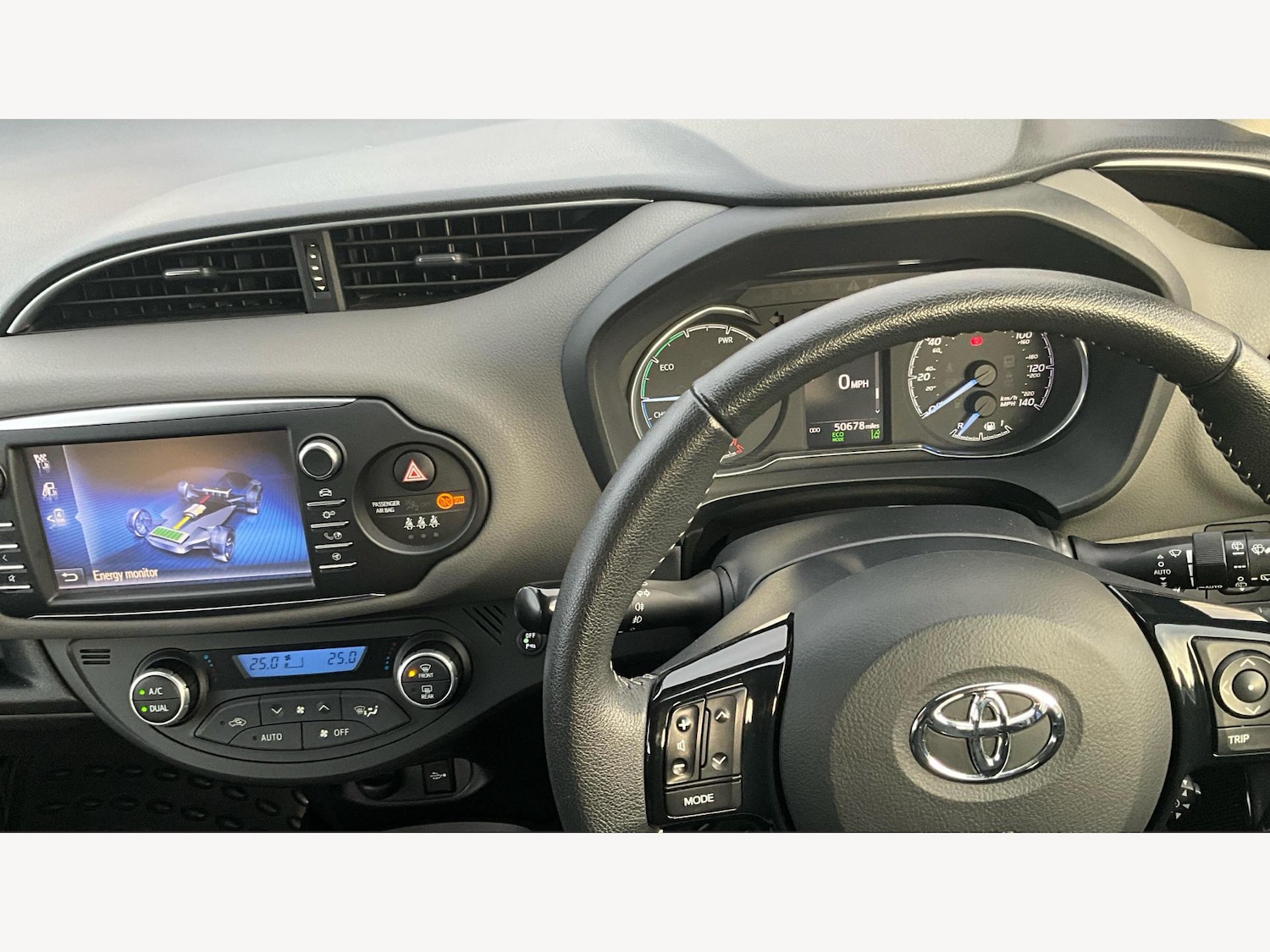 Used Toyota Yaris 2018 for sale - 76446502: Photo 7